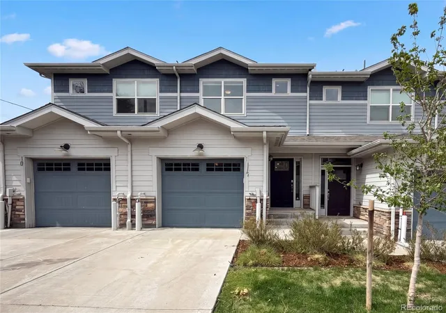 1st image of 1046 Oak Cir, Denver, CO 80215 | MLS# 8244389