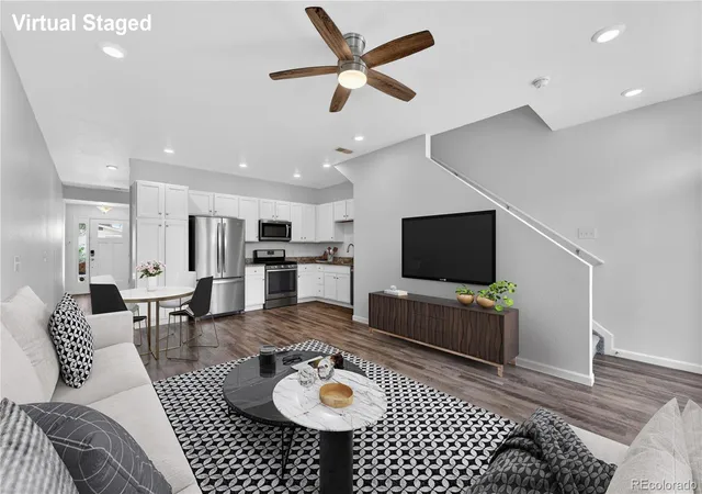 3rd image of 1046 Oak Cir, Denver, CO 80215 | MLS# 8244389