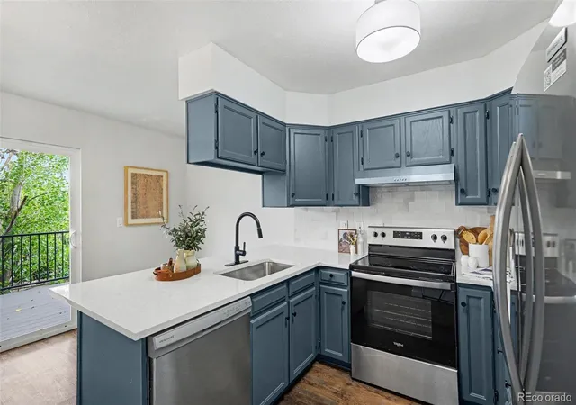 1st image of 2537 E Nichols Cir, Centennial, CO 80122 | MLS# 1632239