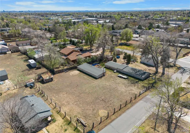4th image of 800 Kendall St, Lakewood, CO 80214 | MLS# 9462516