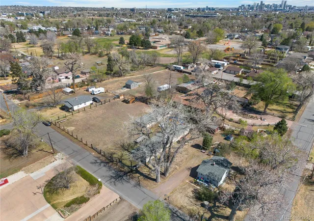 5th image of 800 Kendall St, Lakewood, CO 80214 | MLS# 9462516