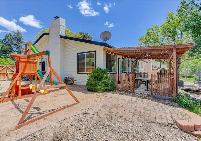 Photo 40 of Single family home for sale at 2669 S Moline Ct, Aurora, CO 80014 | MLS# 4169673 | Listing updated on 2026-08-17