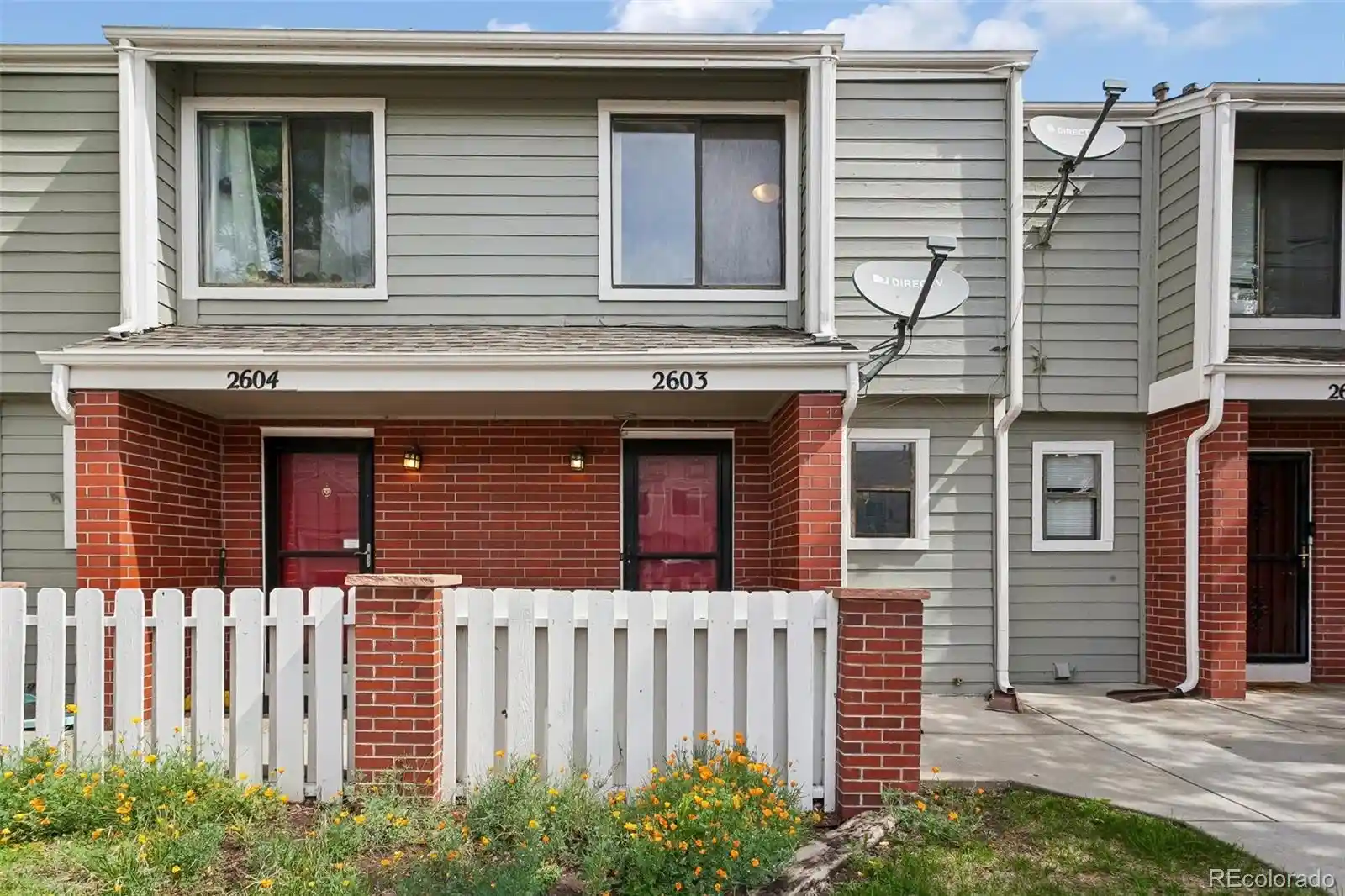 Listing Photo 2 - Condo for sale in 7474 E Arkansas Ave located at 7474 E Arkansas Ave, Denver, CO 80231 - Unit #26-03