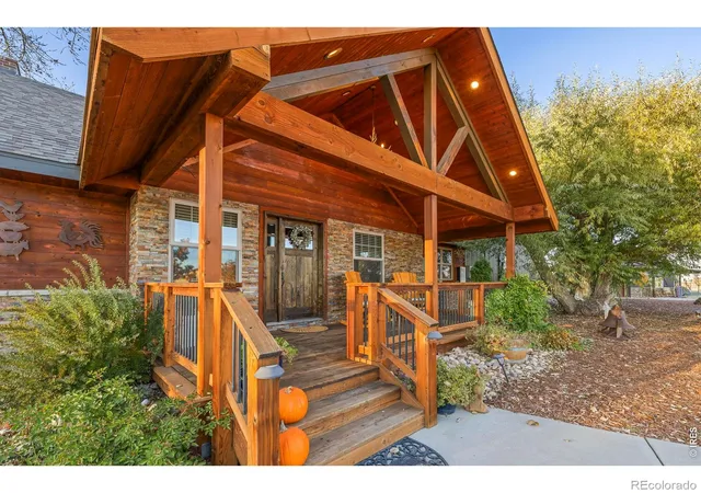 Photo 3 of Single family home for sale at 9816 County Rd 7, Longmont, CO 80504 | MLS# IR1060404 | Listing updated on 2026-08-03