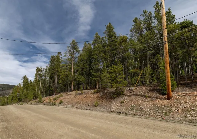 Homes for sale in Breckenridge, CO | 486 Moonstone Rd, Breckenridge, CO 80424 | MLS# 7768782