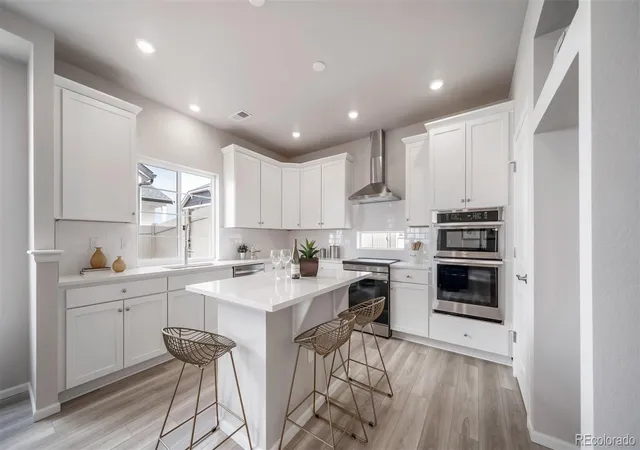 Photo 2 of Single family home for sale at 5170 N Quatar St, Aurora, CO 80019 | MLS# 8450771 | Listing updated on 2026-08-26