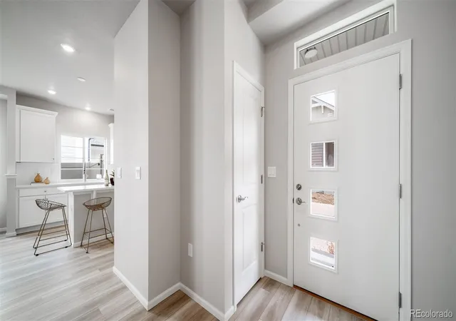 Photo 3 of Single family home for sale at 5170 N Quatar St, Aurora, CO 80019 | MLS# 8450771 | Listing updated on 2026-08-26