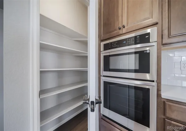 Photo 4 of Sale Pending at 5170 N Quatar St, Aurora, CO 80019 | MLS# 8450771 | Listing updated on 2026-10-27
