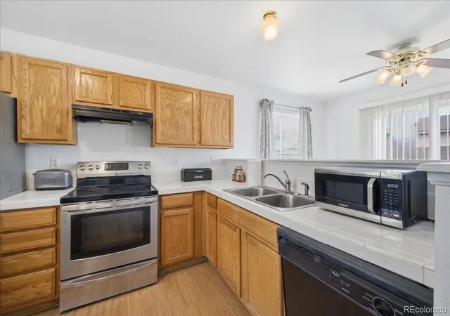 4th image of 14363 E 47Th Dr, Denver, CO 80239 | MLS# 8156529
