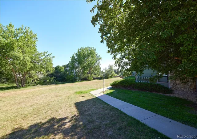 Listing Photo 5 - Condo for sale in building located at 14110 E Temple Dr, Aurora, CO 80015 - Unit #X10