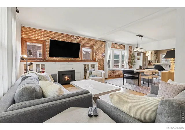 3rd image of 3411 N Vine St, Denver, CO 80205 | MLS# IR1060429