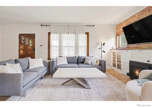 4th image of 3411 N Vine St, Denver, CO 80205 | MLS# IR1060429