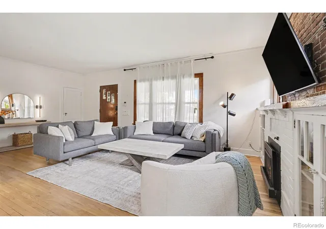 5th image of 3411 N Vine St, Denver, CO 80205 | MLS# IR1060429