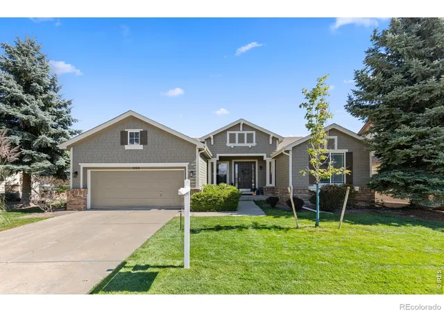 Photo 1 of Single family home for sale at 868 Bramblewood Dr, Castle Pines, CO 80108 | MLS# IR1060450 | Listing updated on 2026-09-25