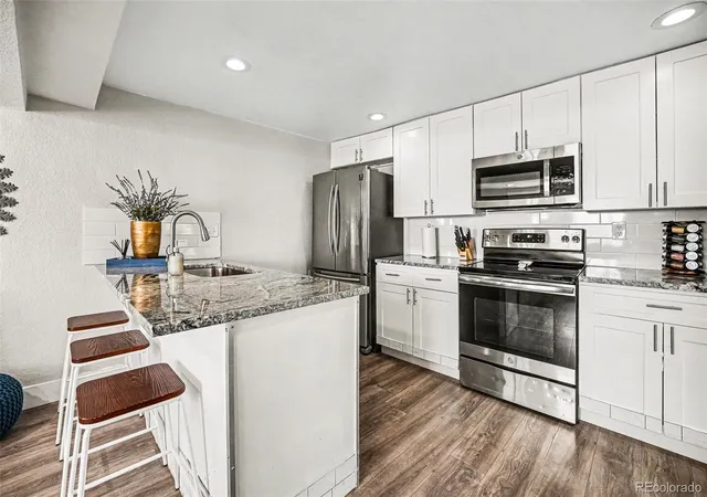 Photo 3 of Single family home for sale at 624 Stuart St, Denver, CO 80204 | MLS# 4075387 | Listing updated on 2026-09-03