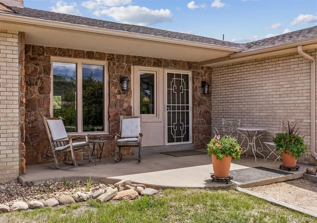 Homes for sale in Sedalia, CO | 6610 Meadowbrook Ln, Sedalia, CO 80135 | MLS# 2657231