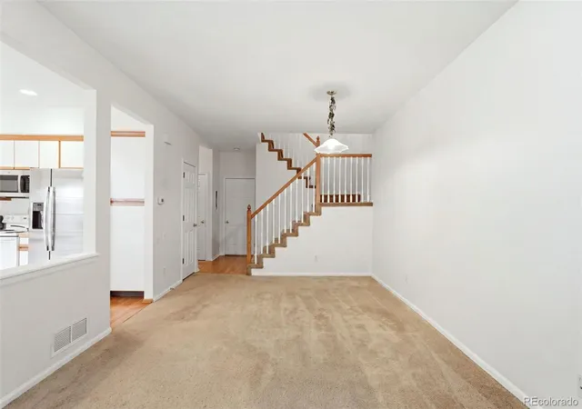 5th image of 3006 W Long Dr #C, Littleton, CO 80120 | MLS# 3157991