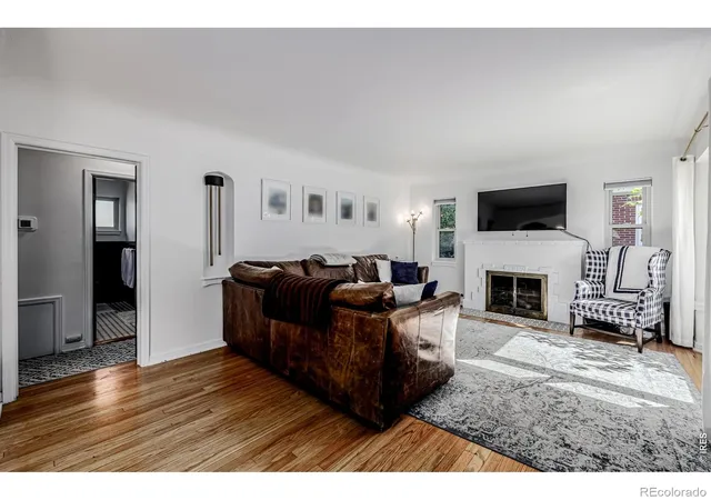 4th image of 3015 E Mississippi Ave, Denver, CO 80210 | MLS# IR1060481