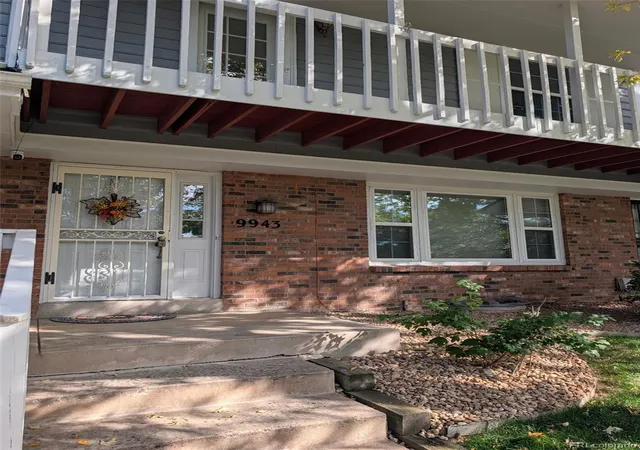 Photo 3 of Townhouse for sale at 9943 W Progress Pl, Littleton, CO 80123 | MLS# 9826413 | Listing updated on 2026-10-05