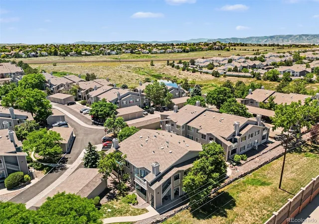 Homes for sale in Highlands Ranch, CO | 8365 Pebble Creek Wy, Highlands Ranch, CO 80126