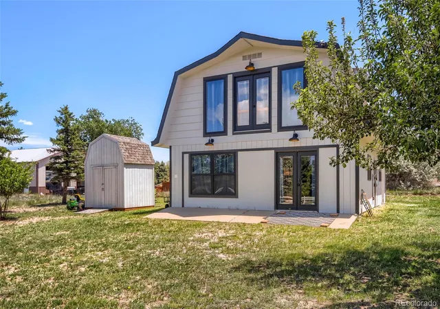 Photo 3 of Single family home for sale at 7155 W Montview Ln, Littleton, CO 80125 | MLS# 6947247 | Listing updated on 2026-09-25
