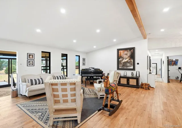 Photo 4 of Single family home for sale at 7155 W Montview Ln, Littleton, CO 80125 | MLS# 6947247 | Listing updated on 2026-09-25