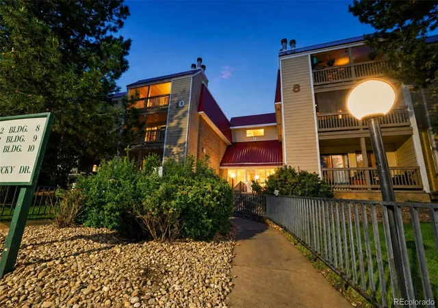 2nd image of 14852 E Kentucky Dr, Aurora, CO 80012