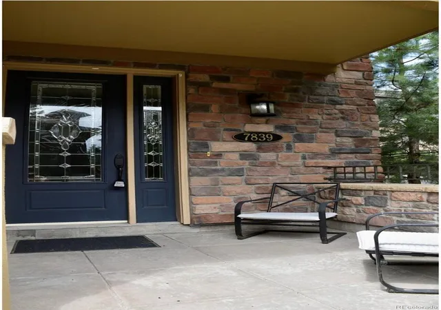 2nd image of 7839 Inverness Blvd, Englewood, CO 80112 | MLS# 9327091