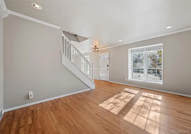 Photo 4 of Single family home for sale at 881 S Memphis Way, Aurora, CO 80017 | MLS# 7950162 | Listing updated on 2026-09-05