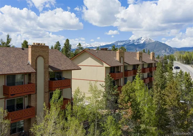 Homes for sale in Dillon, CO | 130 Evergreen Road, Dillon, CO 80435 | Houzeo