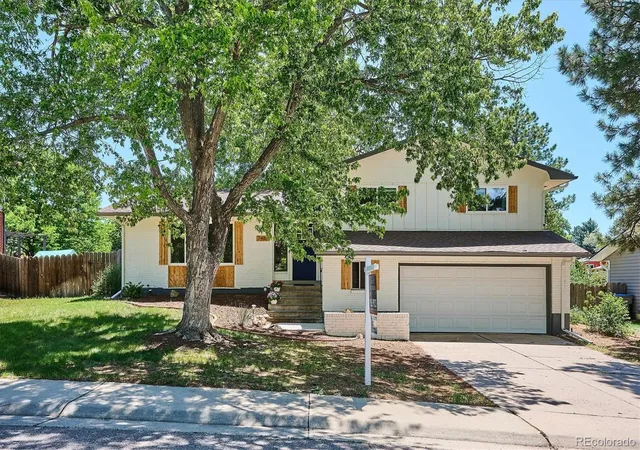 Photo 2 of Single family home for sale at 7486 E Fremont Dr, Centennial, CO 80112 | MLS# 9914142 | Listing updated on 2026-08-31