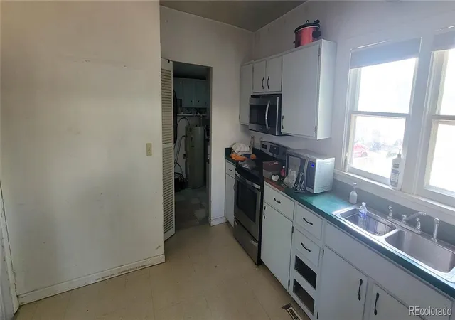 3rd image of 209 S Kathleen Ave, Milliken, CO 80543 | MLS# 3517474