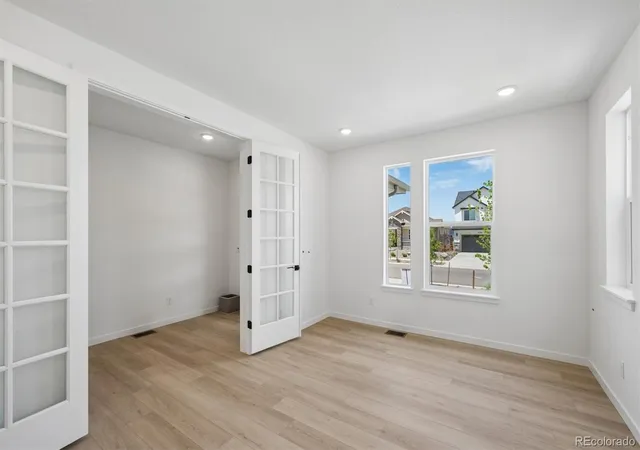 5th image of 25294 E Warren Pl, Aurora, CO 80018 | MLS# 6932143