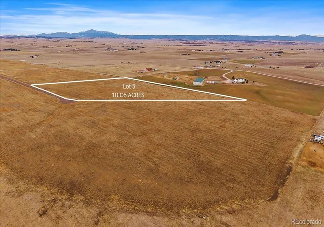 Photo 13 of Single family home for sale at 30293 Imperial Point, Elizabeth, CO 80107 | MLS# 6868525 | Listing updated on 2026-06-08