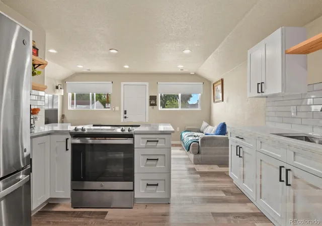 Photo 3 of Single family home for sale at 439 S Knox Ct, Denver, CO 80219 | MLS# 1637912 | Listing updated on 2026-09-03