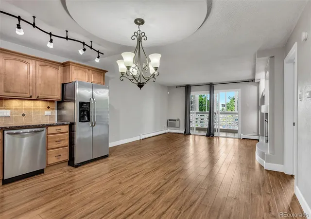 3rd image of 9180 E Ctr Ave, Denver, CO 80247