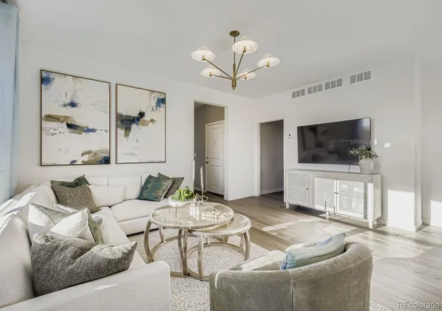 3rd image of 6155 Drum Pl, Loveland, CO 80538 | MLS# 9265876
