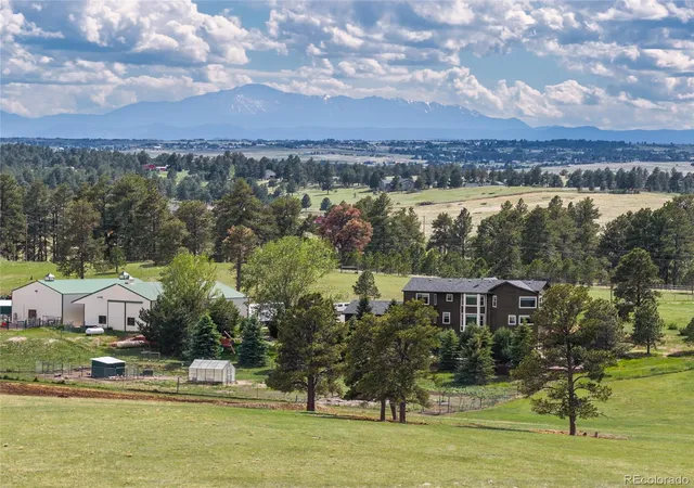 Photo 5 of Single family home for sale at 40370 County Rd 21, Elizabeth, CO 80107 | MLS# 3525752 | Listing updated on 2026-08-25