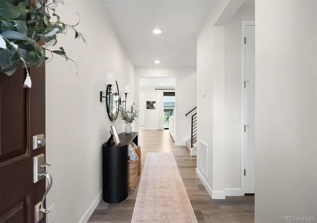 Photo 1 of Single family home for sale at 8927 Swan River St, Littleton, CO 80125 | MLS# 4639413 | Listing updated on 2026-09-23