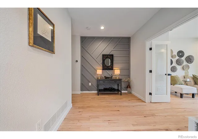 3rd image of 467 Harrison St, Denver, CO 80206 | MLS# IR1060576