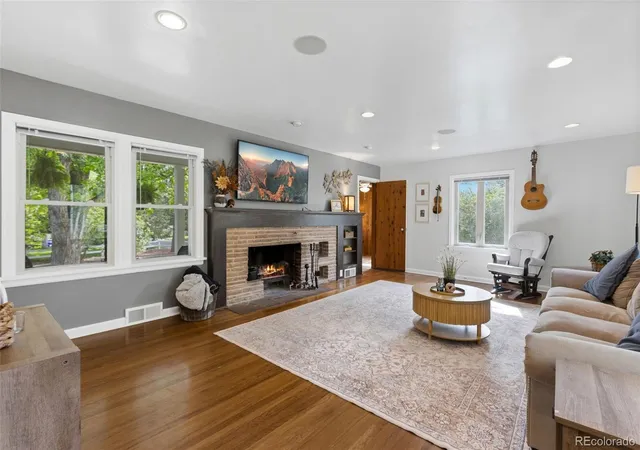 Photo 1 of Single family home for sale at 1605 Montview Blvd, Greeley, CO 80631 | MLS# 2200337 | Listing updated on 2026-10-28
