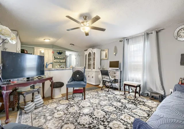 Homes for sale in Aurora, CO | 1540 Billings St, Aurora, CO 80011 | MLS# 4583307