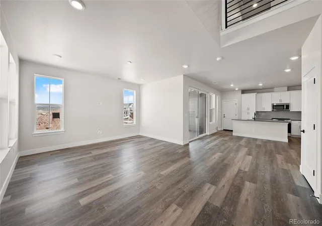 Photo 3 of Single family home for sale at 8741 Whiteclover St, Littleton, CO 80125 | MLS# 1715661 | Listing updated on 2026-10-29
