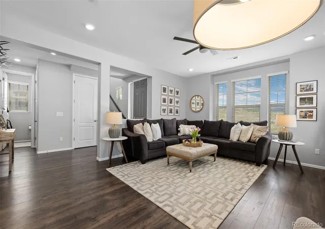 Photo 4 of Sale Pending at 9796 Meeker St, Littleton, CO 80125 | MLS# 3800802 | Listing updated on 2026-07-20