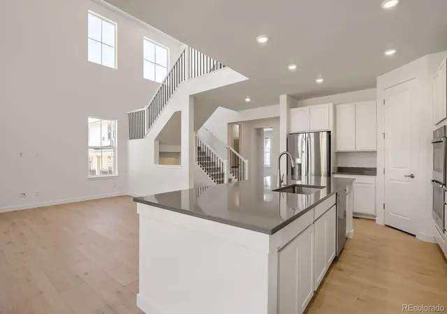 Photo 3 of Single family home for sale at 24734 E Kettle Ct, Aurora, CO 80016 | MLS# 6237423 | Listing updated on 2026-09-27