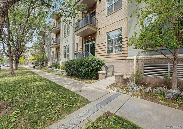 Homes for sale in Denver, CO | 1700 N Emerson Street, Denver, CO 80218 | Houzeo