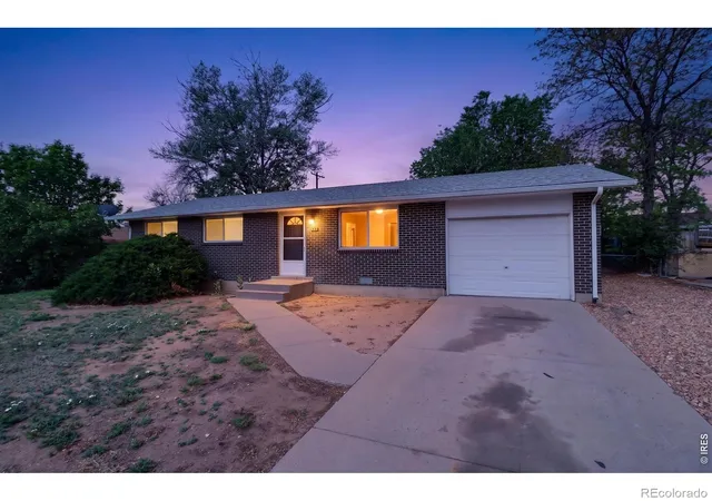 Homes for sale in Evans, CO | 3011 Lakeside Dr, Evans, CO 80620 | MLS# IR1060622