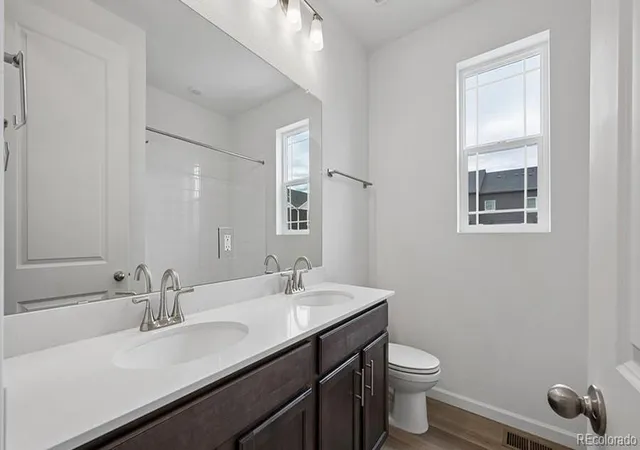 Photo 3 of Single family home for sale at 6553 N Malta St, Aurora, CO 80019 | MLS# 5938243 | Listing updated on 2026-10-02