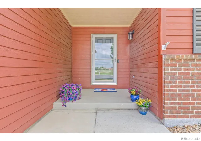 Photo 3 of Single family home for sale at 10674 Echo St, Firestone, CO 80504 | MLS# IR1060646 | Listing updated on 2026-09-14
