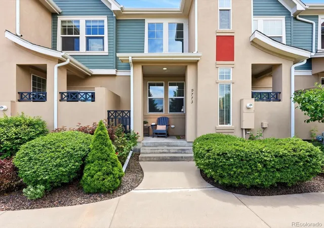 Photo 3 of Townhouse for sale at 9773 W Hinsdale Ln, Littleton, CO 80128 | MLS# 7656511 | Listing updated on 2026-08-26